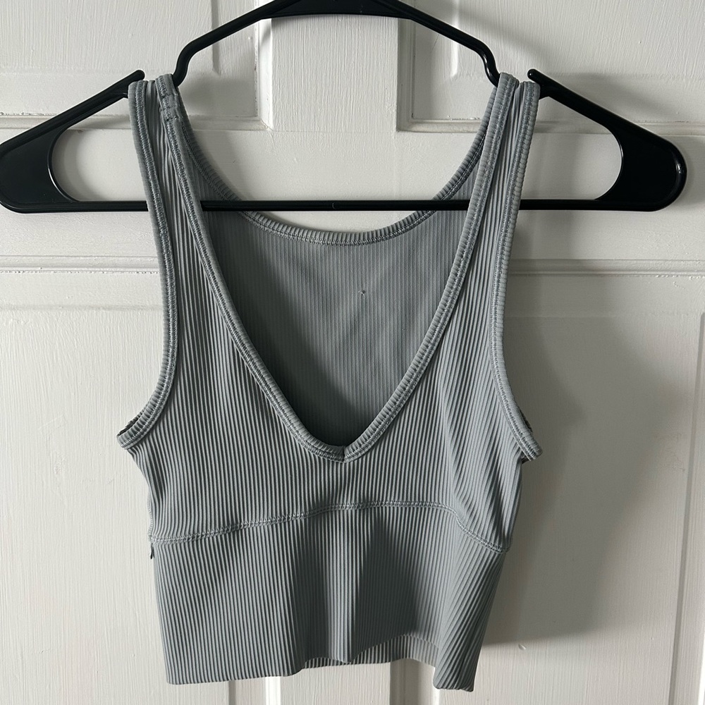 Lululemon top
